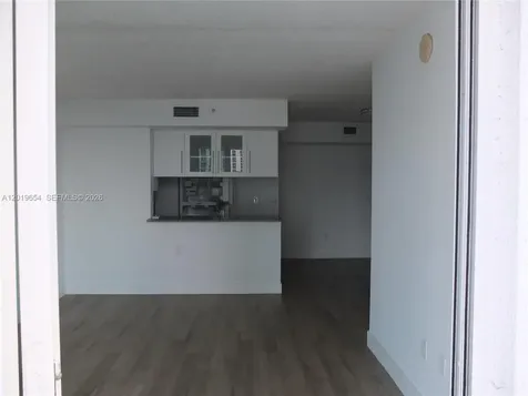 275 NE 18th Street Miami FL 33132