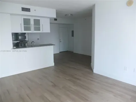 275 NE 18th Street Miami FL 33132
