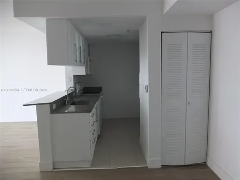 275 NE 18th Street Miami FL 33132