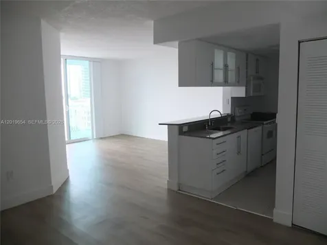 275 NE 18th Street Miami FL 33132