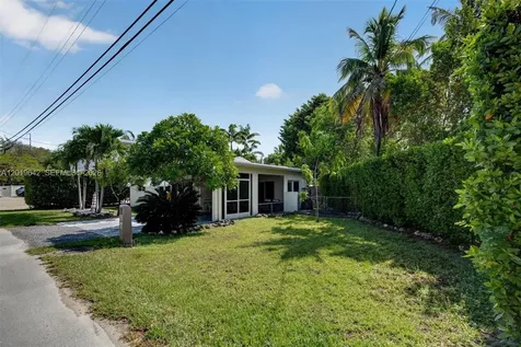 8 Ocean View Boulevard Key Largo FL 33037