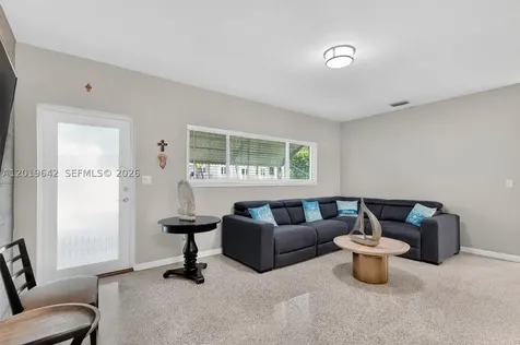 8 Ocean View Boulevard Key Largo FL 33037
