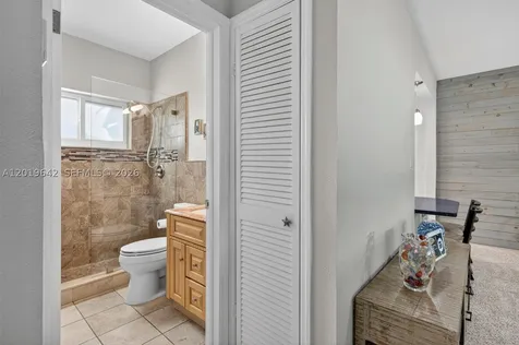 8 Ocean View Boulevard Key Largo FL 33037