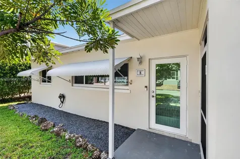 8 Ocean View Boulevard Key Largo FL 33037