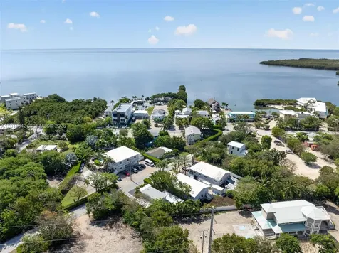 8 Ocean View Boulevard Key Largo FL 33037