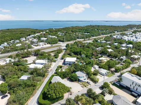8 Ocean View Boulevard Key Largo FL 33037