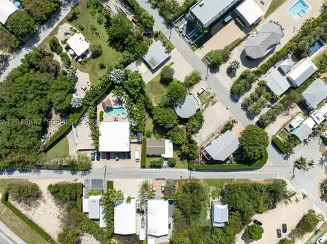 8 Ocean View Boulevard Key Largo FL 33037