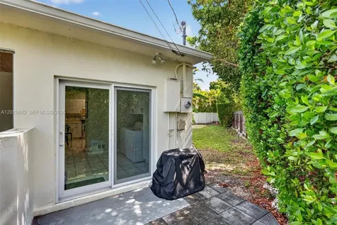 8 Ocean View Boulevard Key Largo FL 33037