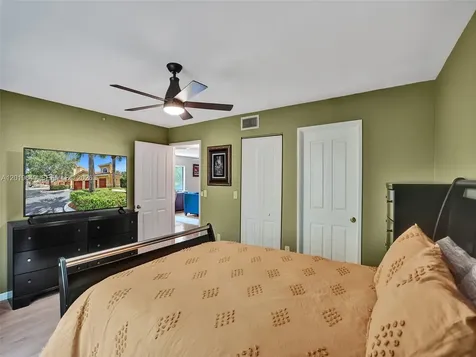 300 Scotia Drive Hypoluxo FL 33462