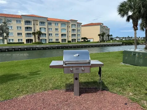 19 W Harbour Isle Drive W Fort Pierce FL 34949