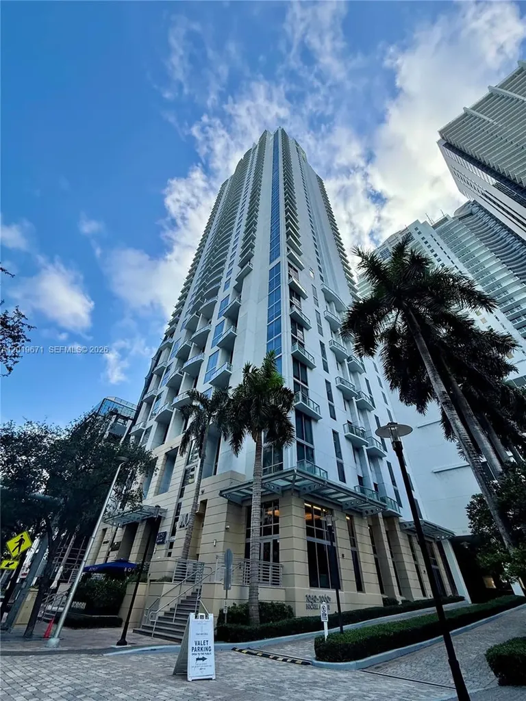 1060 Brickell Avenue Miami FL 33131