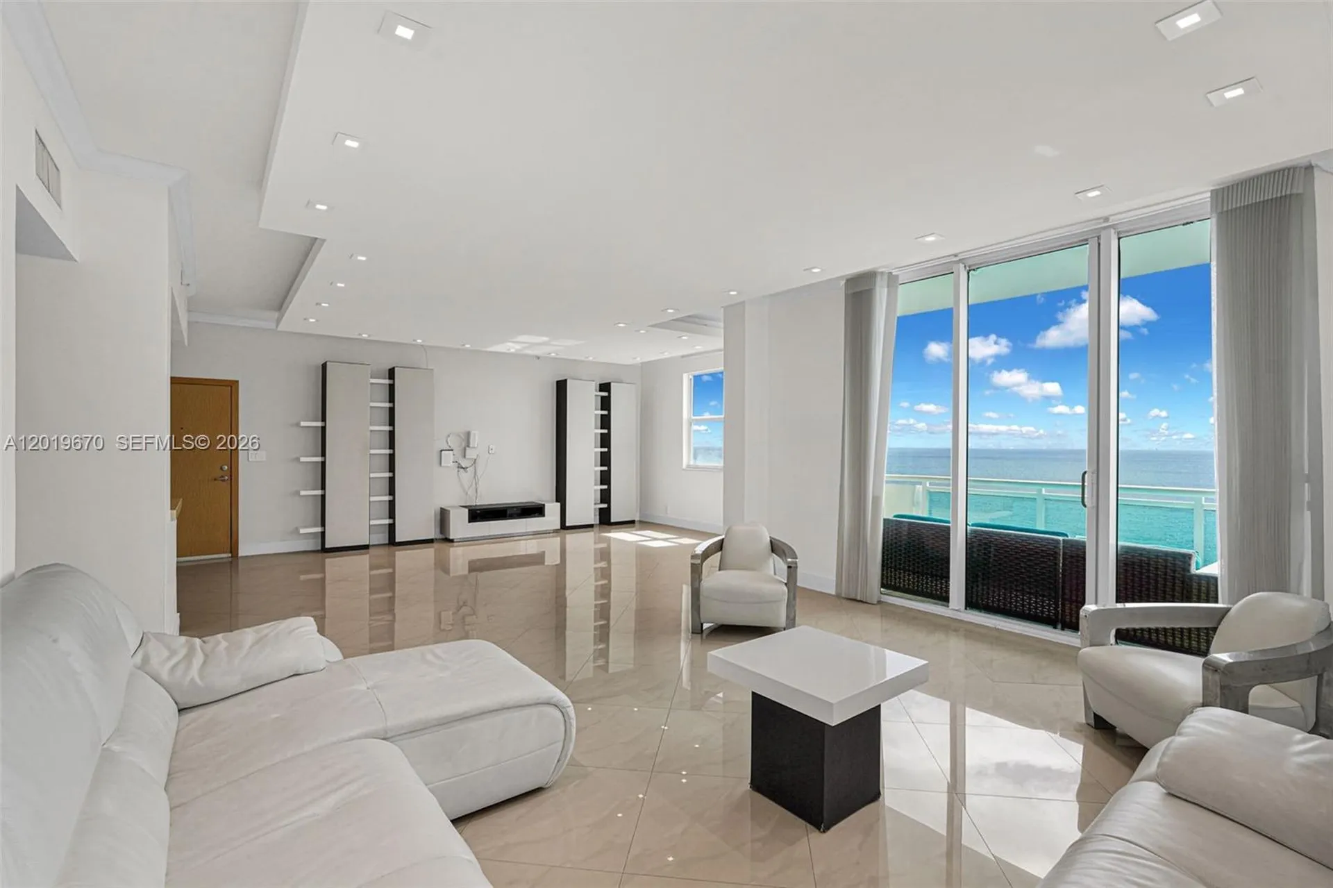 3001 S Ocean Drive Hollywood FL 33019