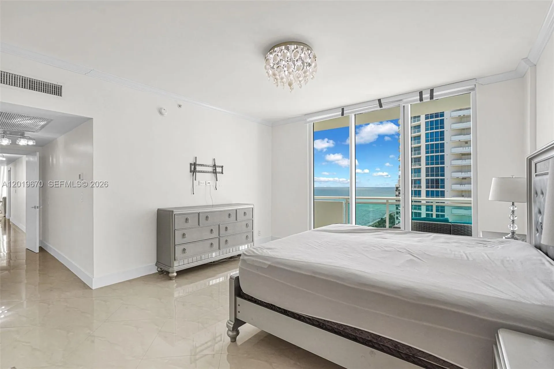 3001 S Ocean Drive Hollywood FL 33019