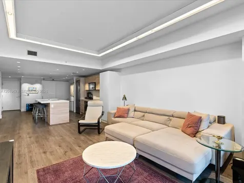 16385 Biscayne Boulevard North Miami Beach FL 33160