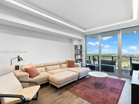 16385 Biscayne Boulevard North Miami Beach FL 33160