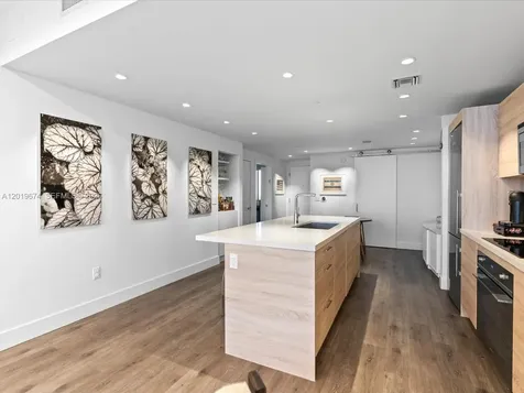 16385 Biscayne Boulevard North Miami Beach FL 33160