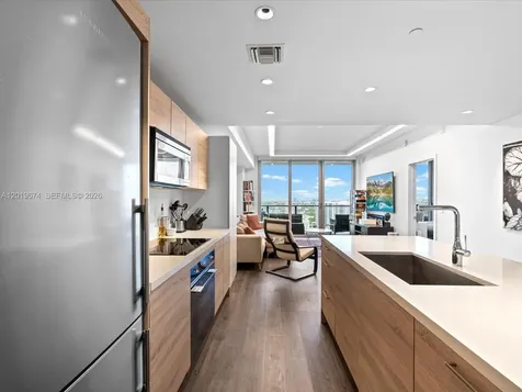 16385 Biscayne Boulevard North Miami Beach FL 33160
