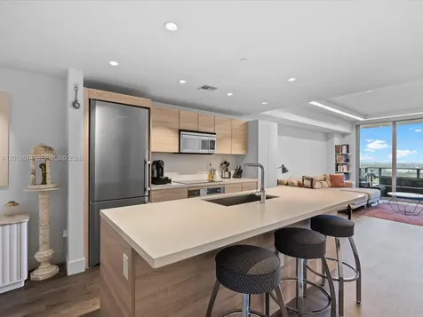 16385 Biscayne Boulevard North Miami Beach FL 33160