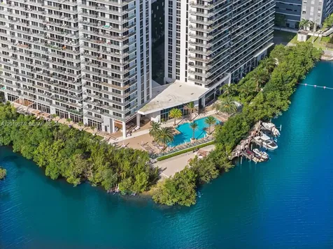 16385 Biscayne Boulevard North Miami Beach FL 33160