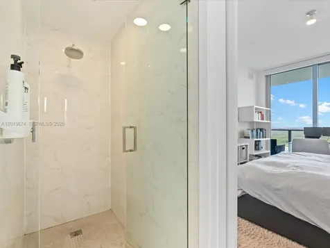 16385 Biscayne Boulevard North Miami Beach FL 33160