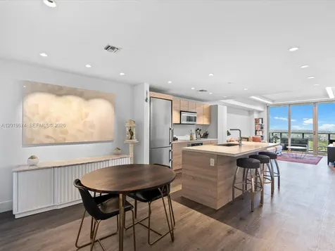 16385 Biscayne Boulevard North Miami Beach FL 33160