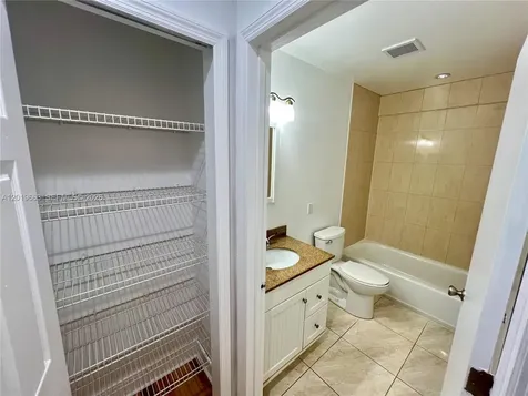 5570 NW 61st Street Coconut Creek FL 33073