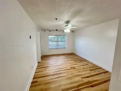 5570 NW 61st Street Coconut Creek FL 33073