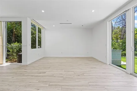 1816 SW 23rd Street Miami FL 33145