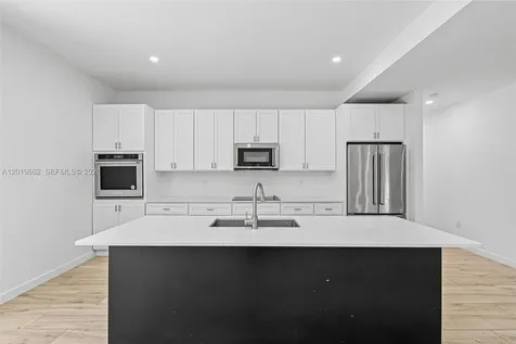 1816 SW 23rd Street Miami FL 33145
