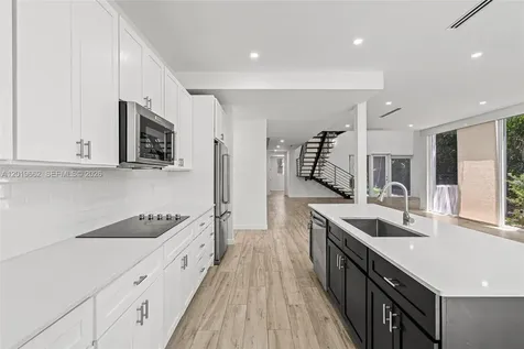 1816 SW 23rd Street Miami FL 33145