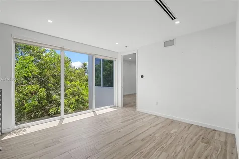 1816 SW 23rd Street Miami FL 33145