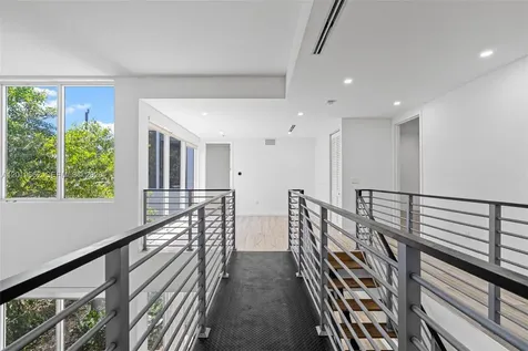 1816 SW 23rd Street Miami FL 33145