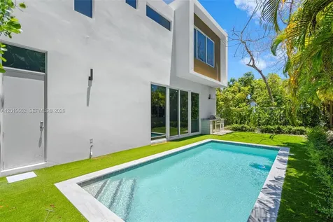 1816 SW 23rd Street Miami FL 33145