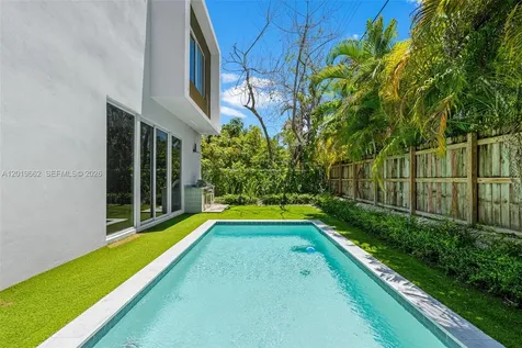 1816 SW 23rd Street Miami FL 33145