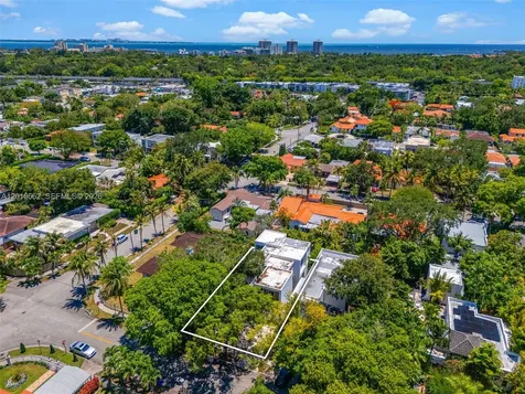 1816 SW 23rd Street Miami FL 33145