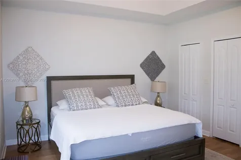 14909 SW 8th Terrace Miami FL 33194