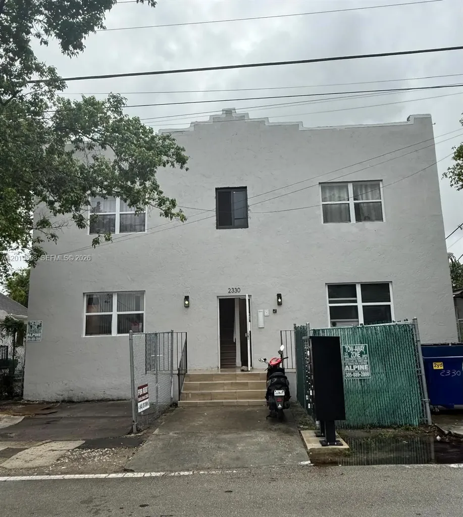 2330 NW 9 Street Miami FL 33125