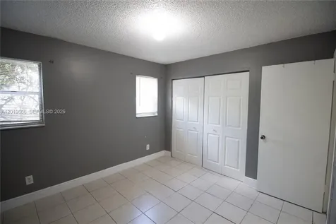 825 SW 10th Street Hallandale Beach FL 33009
