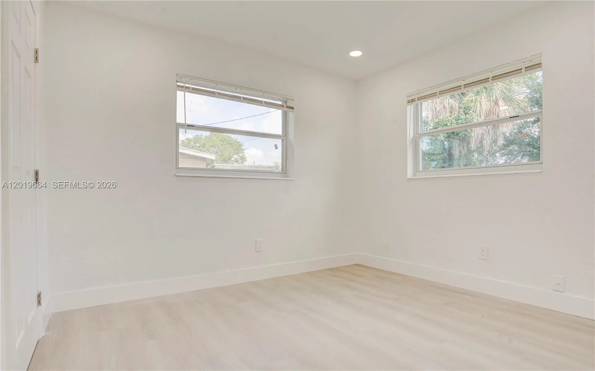 1031 NW 23rd Way Fort Lauderdale FL 33311