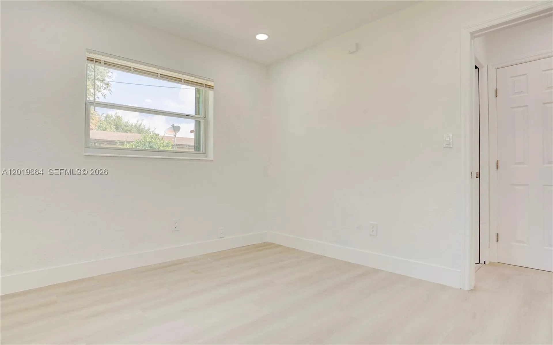 1031 NW 23rd Way Fort Lauderdale FL 33311