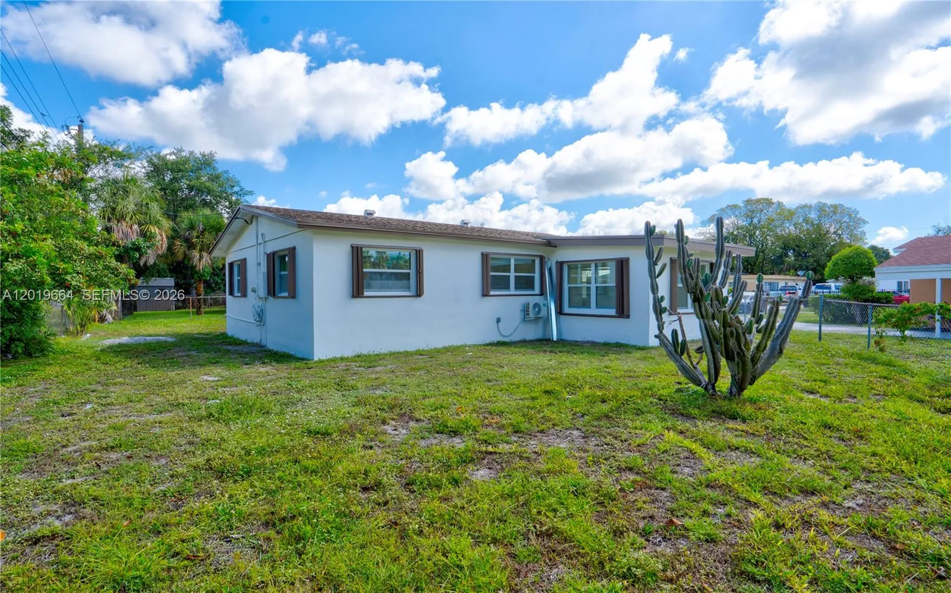 1031 NW 23rd Way Fort Lauderdale FL 33311