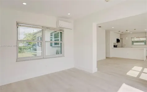 1031 NW 23rd Way Fort Lauderdale FL 33311