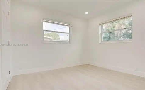 1031 NW 23rd Way Fort Lauderdale FL 33311