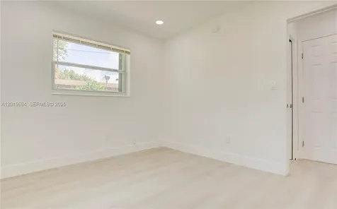 1031 NW 23rd Way Fort Lauderdale FL 33311