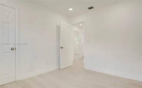 1031 NW 23rd Way Fort Lauderdale FL 33311