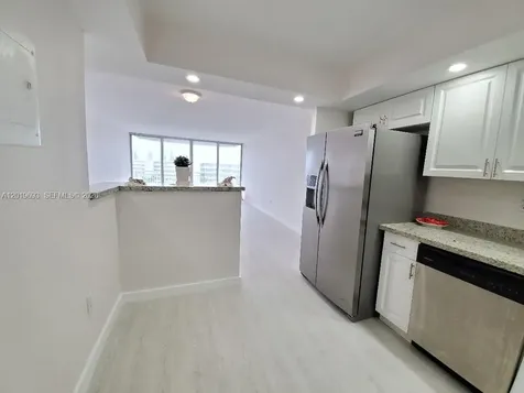 18011 Biscayne Boulevard Aventura FL 33160