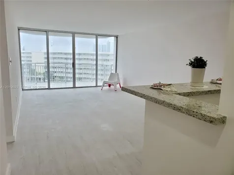 18011 Biscayne Boulevard Aventura FL 33160