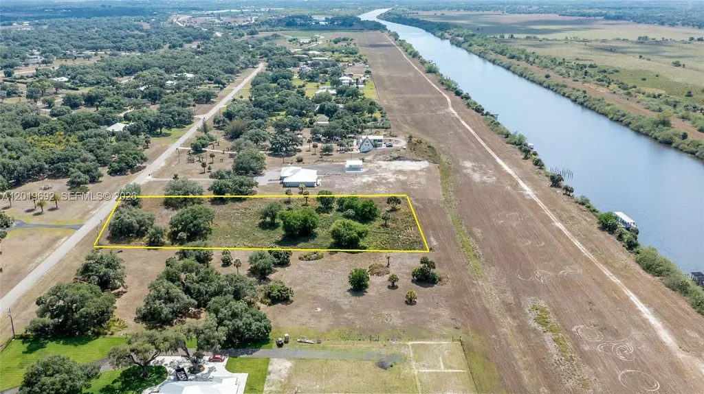 1589 Frontier Circle Other City - In The State Of Florida FL 33935