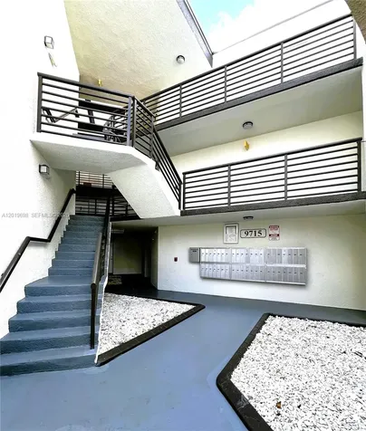 9715 Fontainebleau Boulevard Miami FL 33172
