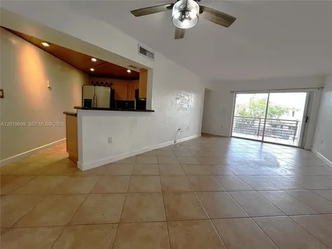 9715 Fontainebleau Boulevard Miami FL 33172